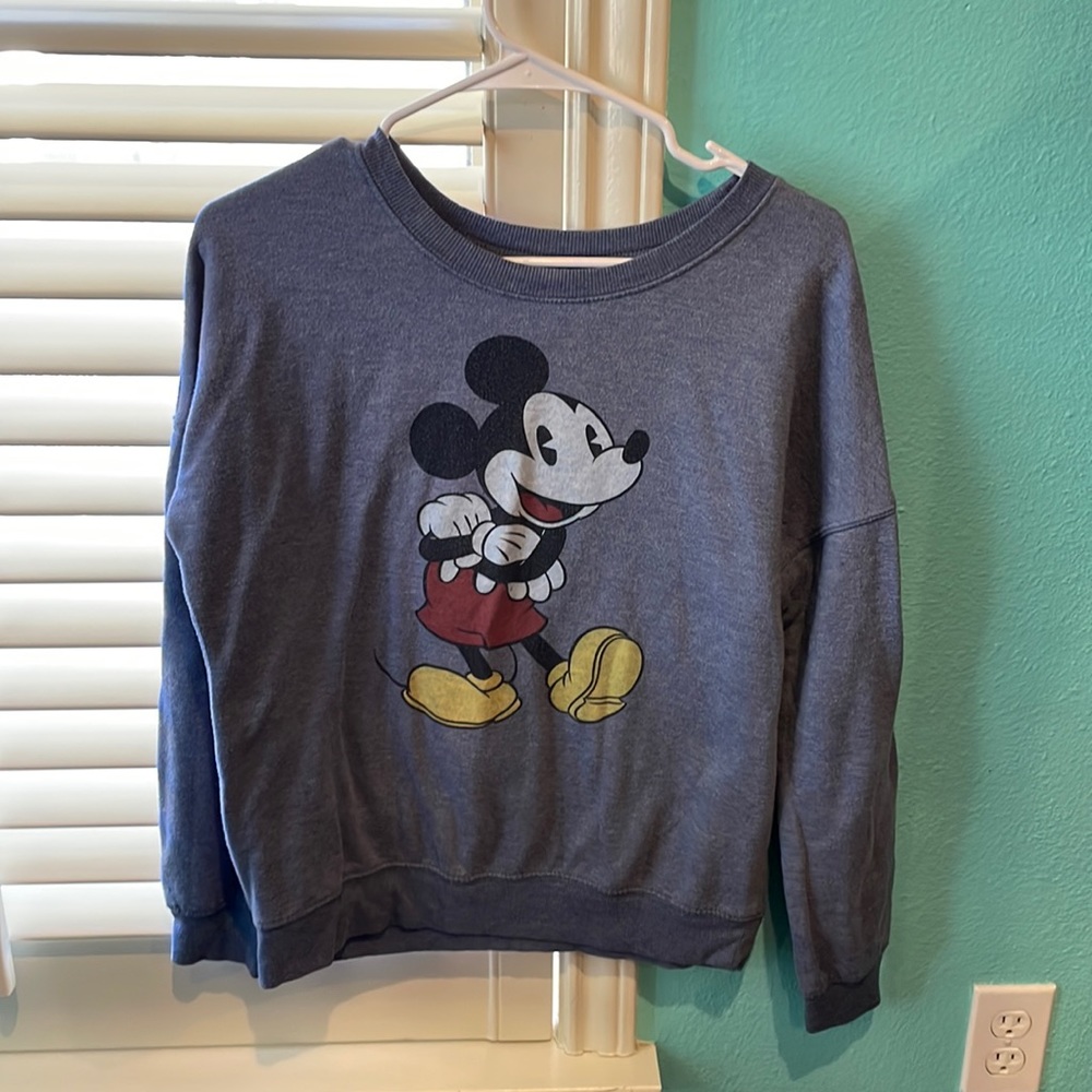 Women’s Disney size M long-sleeve with Mickey Mouse print